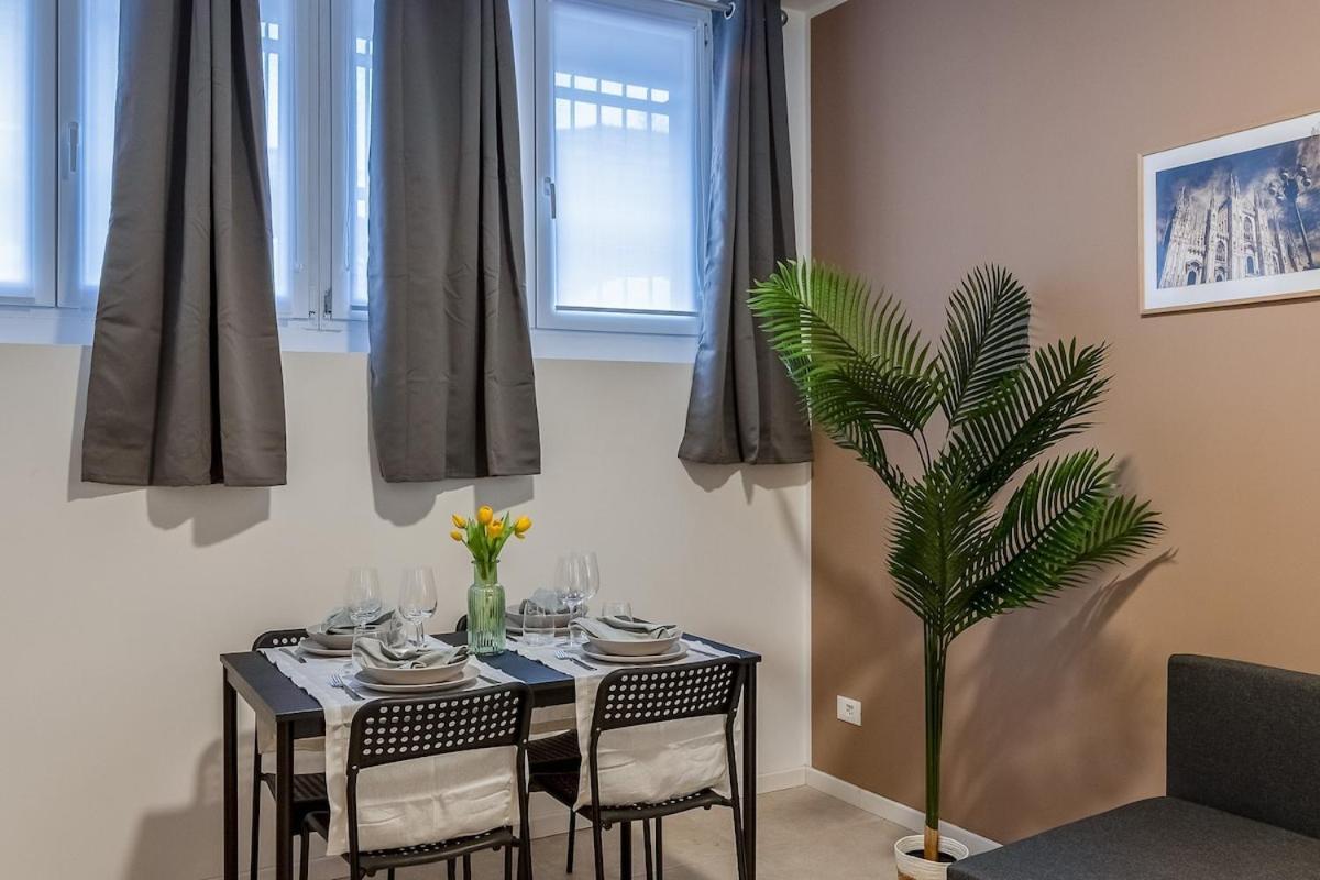 Апартаменты Authentic Private Flat 2 Min From Navigli Милан Экстерьер фото
