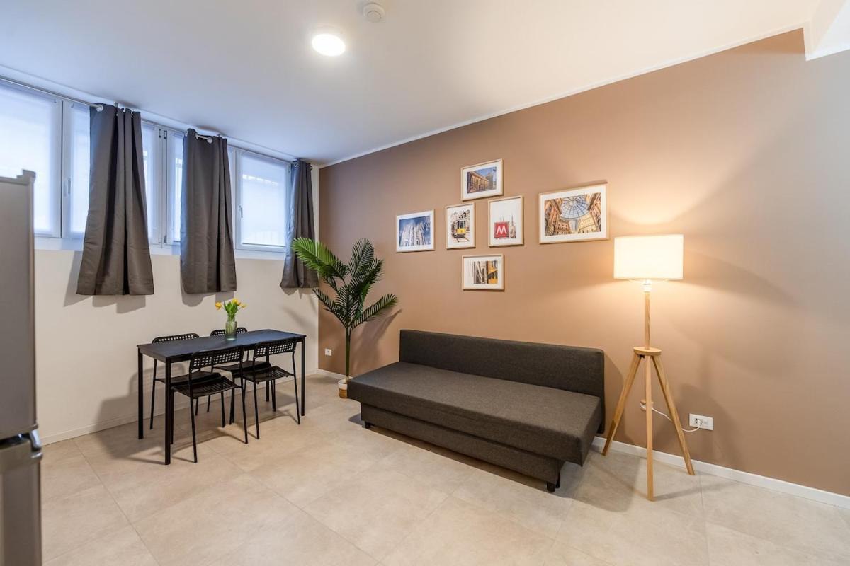 Апартаменты Authentic Private Flat 2 Min From Navigli Милан Экстерьер фото